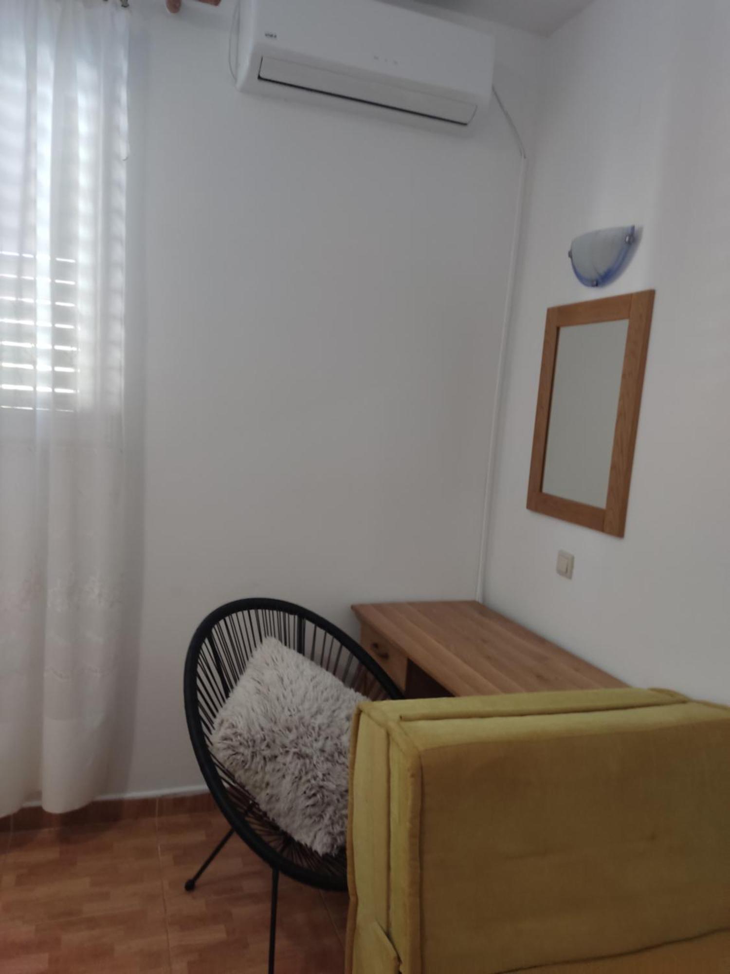 Apartments Ivana Loviste Exterior photo